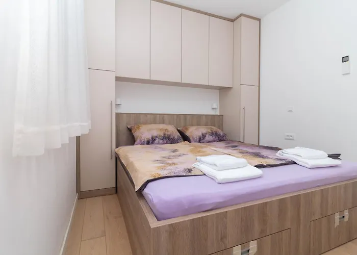 Petrus Apartment Petrčane