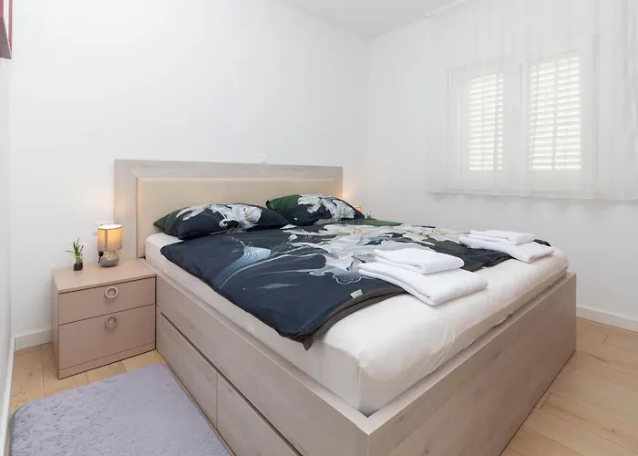 Apartment Petrus Petrčane